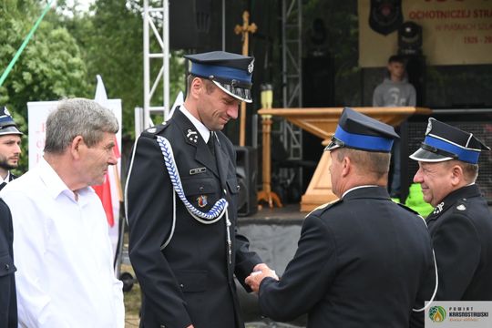 Gm. Gorzków. 100 lat służby i tradycji. Jubileusz OSP Piaski Szlacheckie zgromadził strażaków i mieszkańców [GALERIA ZDJĘĆ]