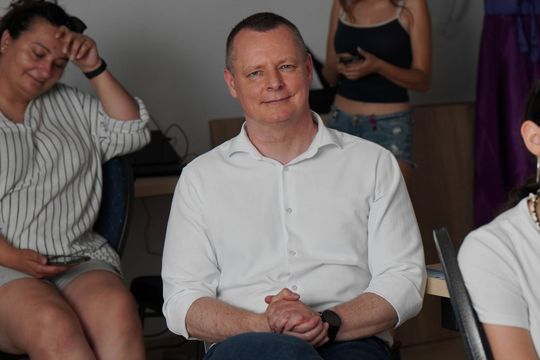 Gm. Kraśniczyn. Razem przy stole i przed kamerą. Seniorzy i młodzież uczyli się od siebie [GALERIA ZDJĘĆ]