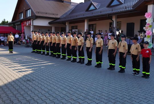 Gm. Kraśniczyn. Razem przy stole i przed kamerą. Seniorzy i młodzież uczyli się od siebie [GALERIA ZDJĘĆ]