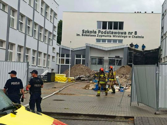 Pożar w Szkole Podstawowej nr 8 w Chełmie. Konieczna była ewakuacja [ZDJĘCIA]