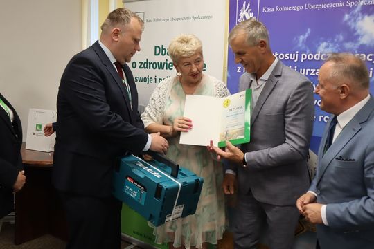 Region. Poznaliśmy laureatów regionalnego etapu konkursu „Bezpieczne Gospodarstwo Rolne” [GALERIA ZDJĘĆ] 