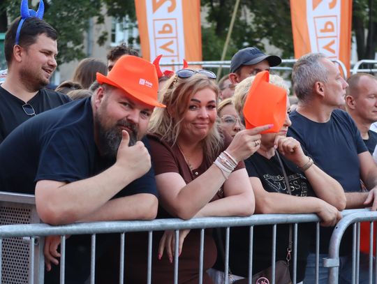 Chełm bawił się do późnego wieczora! „Lato z Radiem i Telewizją Polską” przyciągnęło tłumy [GALERIA ZDJĘĆ]