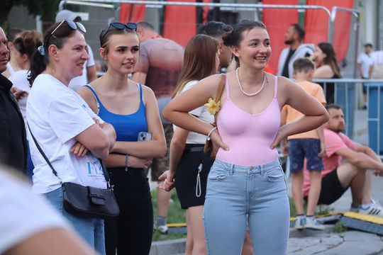 Chełm bawił się do późnego wieczora! „Lato z Radiem i Telewizją Polską” przyciągnęło tłumy [GALERIA ZDJĘĆ] 