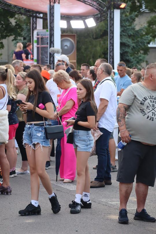 Chełm bawił się do późnego wieczora! „Lato z Radiem i Telewizją Polską” przyciągnęło tłumy [GALERIA ZDJĘĆ] 