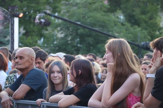 Chełm bawił się do późnego wieczora! „Lato z Radiem i Telewizją Polską” przyciągnęło tłumy [GALERIA ZDJĘĆ] 