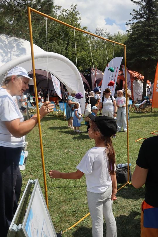 Chełm. Piknik Edukacyjny w ramach „Lato z Radiem i Telewizją Polską” w parku miejskim [GALERIA ZDJĘĆ] 