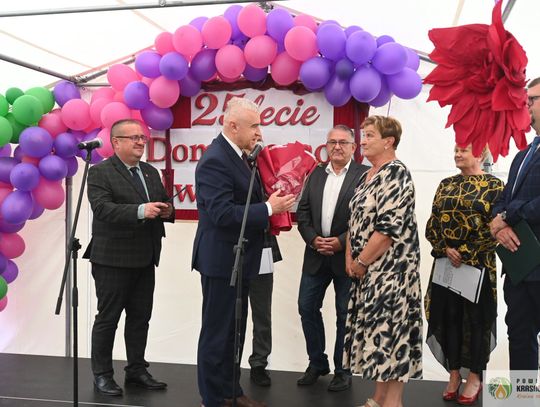 Uroczysty jubileusz w Stężycy Nadwieprzańskiej. Filia Domu Pomocy Społecznej ma 25 lat [GALERIA ZDJĘĆ]