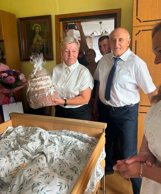 Gm. Izbica. 100 lat pani Genowefy. Wyjątkowy jubileusz mieszkanki gminy [GALERIA ZDJĘĆ] 