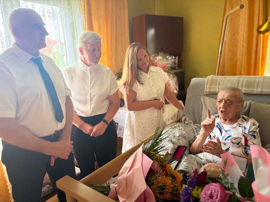 Gm. Izbica. 100 lat pani Genowefy. Wyjątkowy jubileusz mieszkanki gminy [GALERIA ZDJĘĆ] 