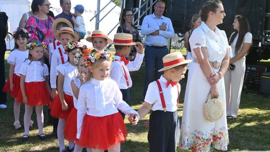 Święto Plonów w Gorzkowie. Mieszkańcy podziękowali za tegoroczne zbiory [GALERIA ZDJĘĆ]