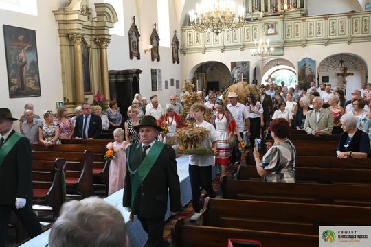 Święto Plonów w Gorzkowie. Mieszkańcy podziękowali za tegoroczne zbiory [GALERIA ZDJĘĆ] 
