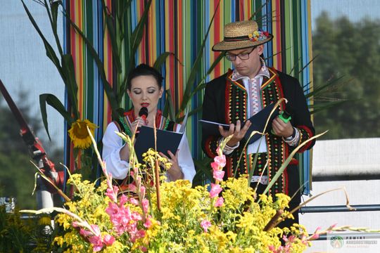 Święto Plonów w Gorzkowie. Mieszkańcy podziękowali za tegoroczne zbiory [GALERIA ZDJĘĆ] 