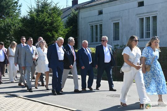 Święto Plonów w Gorzkowie. Mieszkańcy podziękowali za tegoroczne zbiory [GALERIA ZDJĘĆ] 