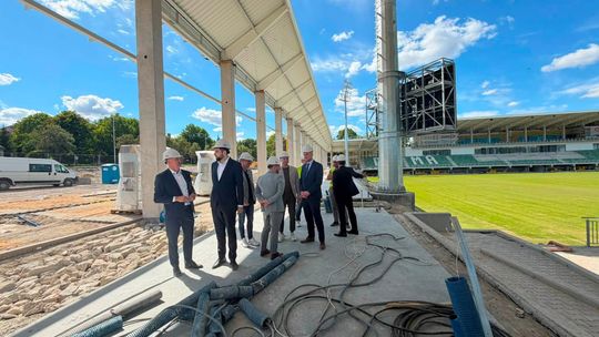 Stadion Chełmianki coraz okazalszy [ZDJĘCIA]