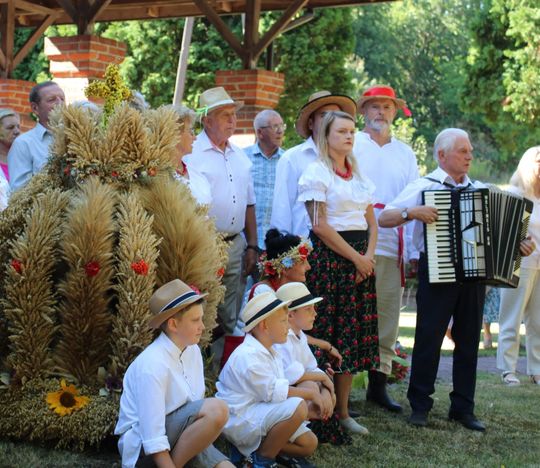 Gm. Krasnystaw. Dożynki Trzech Wsi – wspólne święto mieszkańców [GALERIA ZDJĘĆ] 