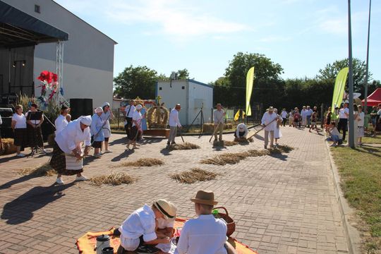 Gm. Krasnystaw. Dożynki Trzech Wsi – wspólne święto mieszkańców [GALERIA ZDJĘĆ] 