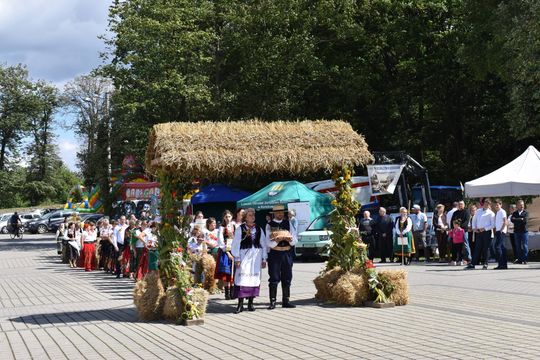 Dożynki w Żółkiewce. Święto plonów i lokalnej tradycji [GALERIA ZDJĘĆ] 