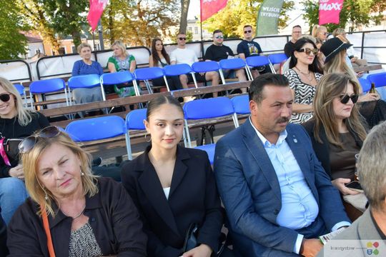 Gabriela Szewczyk z koroną Miss Chmielaków 2026 [GALERIA ZDJĘĆ] 