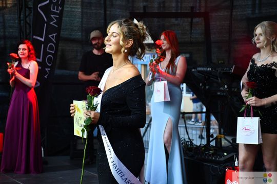 Gabriela Szewczyk z koroną Miss Chmielaków 2026 [GALERIA ZDJĘĆ] 