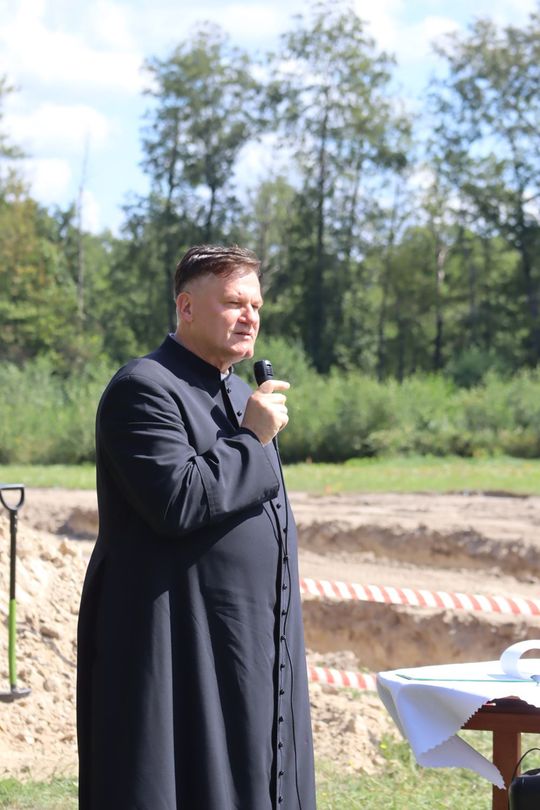 Gm. Chełm. Inauguracja budowy Centrum Wsparcia Hospicyjno-Opiekuńczego w Nowinach [GALERIA ZDJĘĆ] 