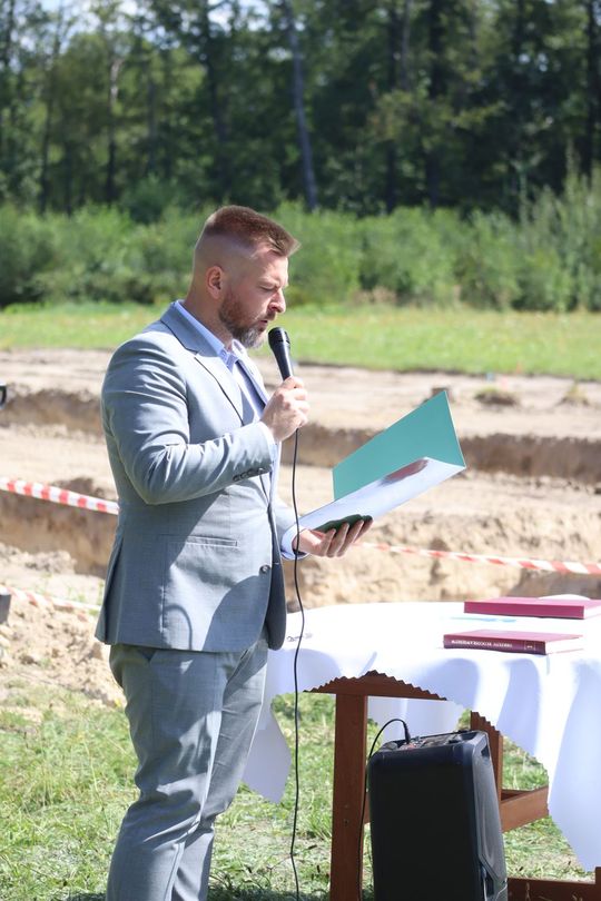 Gm. Chełm. Inauguracja budowy Centrum Wsparcia Hospicyjno-Opiekuńczego w Nowinach [GALERIA ZDJĘĆ] 