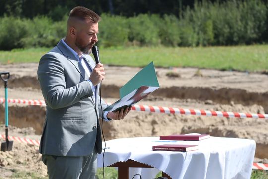 Gm. Chełm. Inauguracja budowy Centrum Wsparcia Hospicyjno-Opiekuńczego w Nowinach [GALERIA ZDJĘĆ] 
