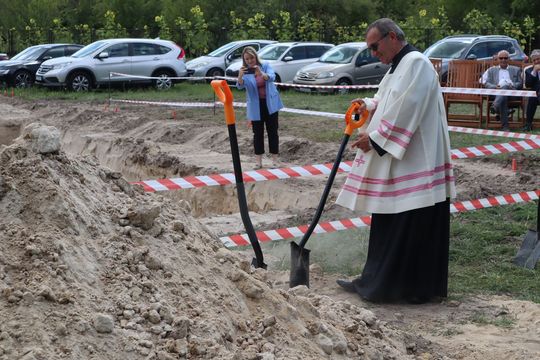 Gm. Chełm. Inauguracja budowy Centrum Wsparcia Hospicyjno-Opiekuńczego w Nowinach [GALERIA ZDJĘĆ] 