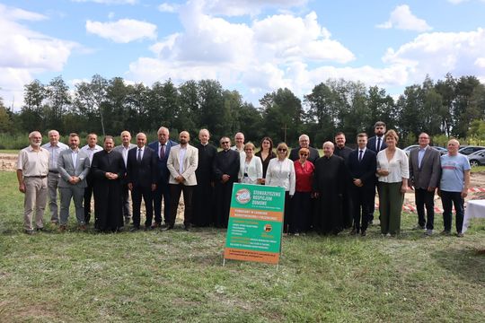 Gm. Chełm. Inauguracja budowy Centrum Wsparcia Hospicyjno-Opiekuńczego w Nowinach [GALERIA ZDJĘĆ] 