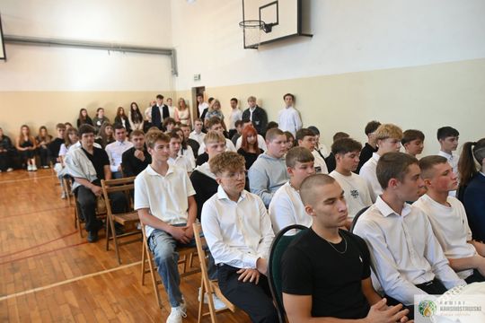 364 nowych uczniów. Tak młodzież wybrała szkoły w powiecie krasnostawskim [GALERIA ZDJĘĆ]