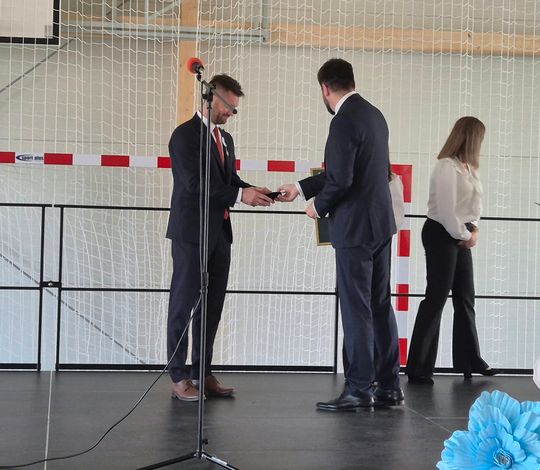 Nowy rok szkolny i nowa hala. Uroczysta inauguracja w chełmskiej „Trójce” [GALERIA ZDJĘĆ] 