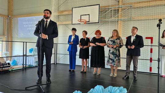Nowy rok szkolny i nowa hala. Uroczysta inauguracja w chełmskiej „Trójce” [GALERIA ZDJĘĆ] 