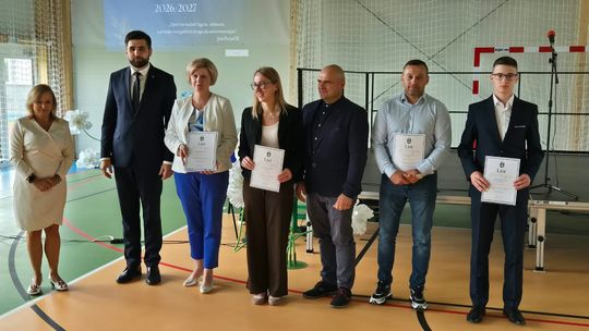 Nowy rok szkolny i nowa hala. Uroczysta inauguracja w chełmskiej „Trójce” [GALERIA ZDJĘĆ] 