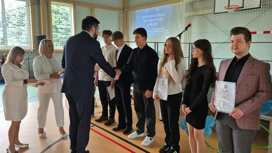 Nowy rok szkolny i nowa hala. Uroczysta inauguracja w chełmskiej „Trójce” [GALERIA ZDJĘĆ] 