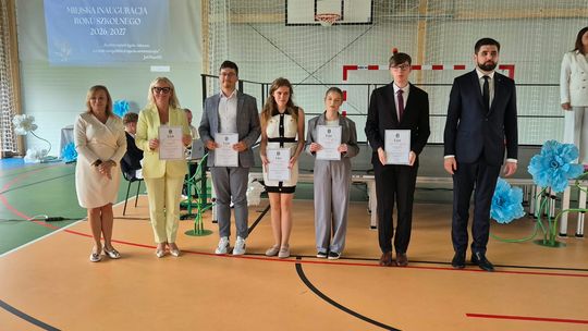 Nowy rok szkolny i nowa hala. Uroczysta inauguracja w chełmskiej „Trójce” [GALERIA ZDJĘĆ] 