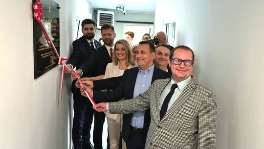 Nowy rok szkolny i nowa hala. Uroczysta inauguracja w chełmskiej „Trójce” [GALERIA ZDJĘĆ]