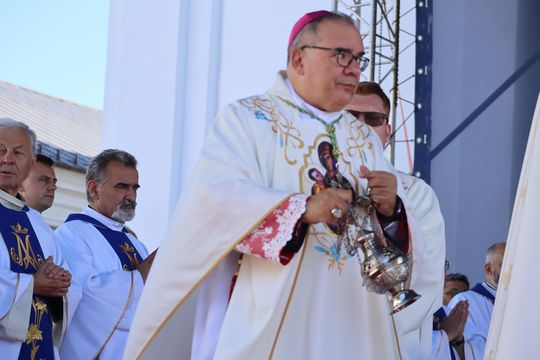 Chełm. Suma pontyfikalna, której przewodniczy arcybiskup Antonio Guido Filipazzi, Nuncjusz Apostolski w Polsce [GALERIA ZDJĘĆ] 