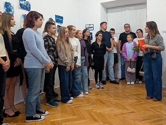 Chełm. "W Odbiciu Granatu", wystawa cyjanotypii w MDK Chełm
