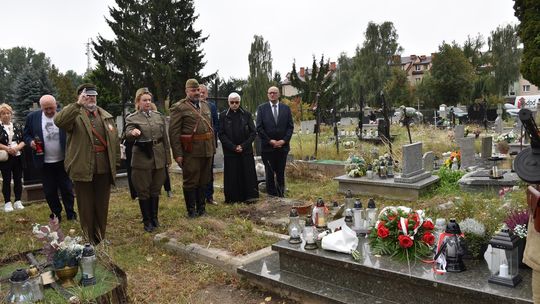 Pamięć o „Lwie” i jego żołnierzach. W Fajsławicach wrócili do wydarzeń sprzed 80 lat [GALERIA ZDJĘĆ]
