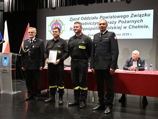 Sztafeta pokoleń w strażackiej służbie. Po 19 latach zmiana na czele OSP w powiecie chełmskim [ZDJĘCIA]
