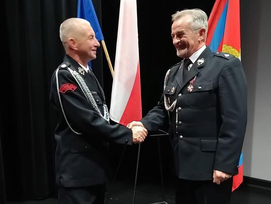 Sztafeta pokoleń w strażackiej służbie. Po 19 latach zmiana na czele OSP w powiecie chełmskim [ZDJĘCIA]