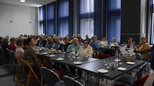 Klub Seniora w Fajsławicach ma za sobą trzy lata działalności. Nie brakuje pomysłów na kolejne [ZDJĘCIA]