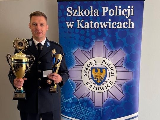 Podkomisarz Paweł Burda z chełmskiej komendy na podium ogólnopolskich zawodów „Dzielnicowy Roku” [ZDJĘCIA]
