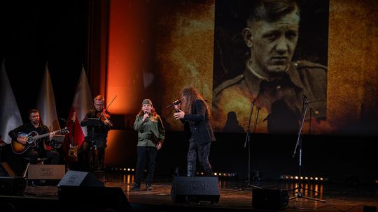 Koncert „Echa Wolności”. Włodawa oddała hołd żołnierzom podziemia. 80. rocznica rozbicia urzędu bezpieczeństwa [ZDJĘCIA]
