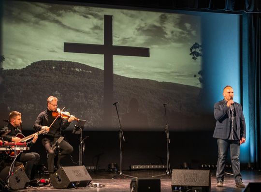 Koncert „Echa Wolności”. Włodawa oddała hołd żołnierzom podziemia. 80. rocznica rozbicia urzędu bezpieczeństwa [ZDJĘCIA]