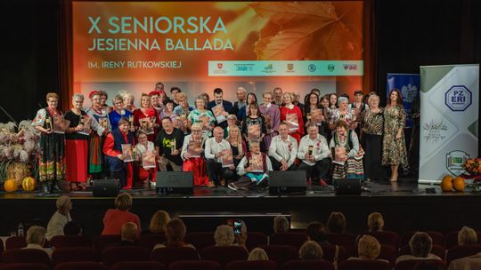 Muzyka, radość i biesiada. We Włodawie odbyła się dziesiąta Seniorska Jesienna Ballada [GALERIA ZDJĘĆ]